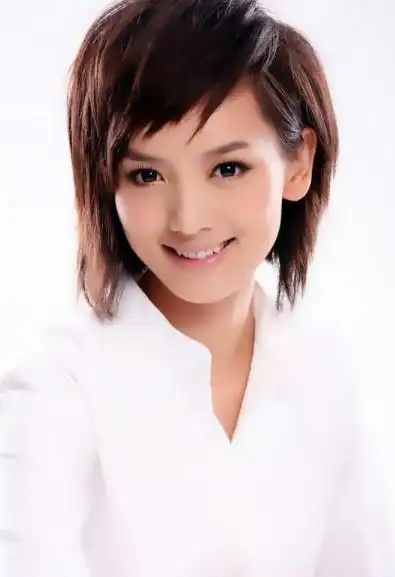 李晓峰长发的样子