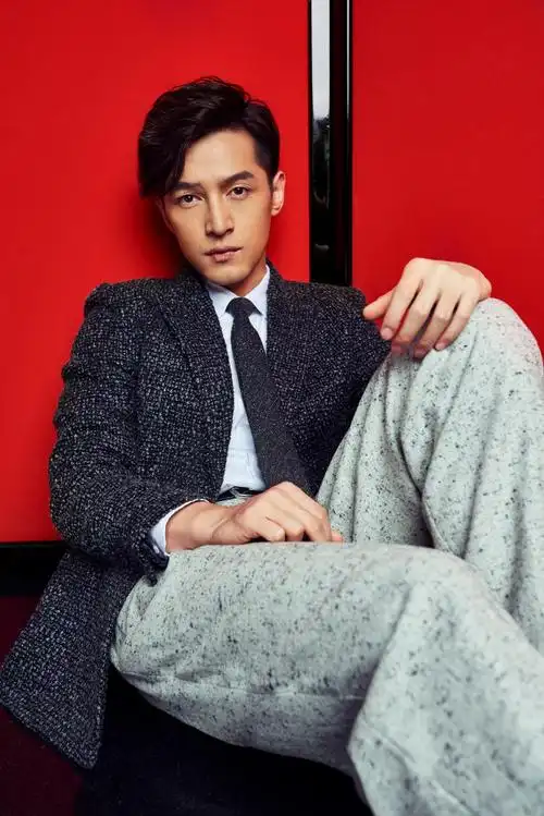 胡歌说要用作品说话##胡歌说梅晓歌即将赴任