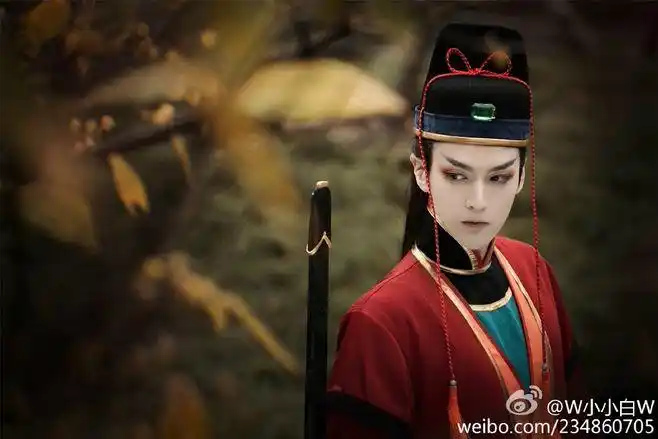 cn:#小小白# 摄影:@沐春风摄影师-超 协力:@沐春风古风摄影 "在下展昭