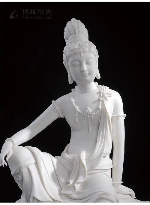 陶瓷自在坐岩观世音菩萨德化白瓷茶会所禅意空间家居玄关工艺摆件