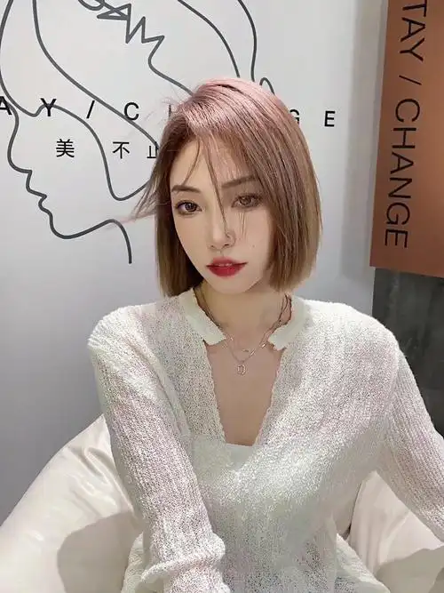 短发女生不能错过的时尚单品香槟奶茶色