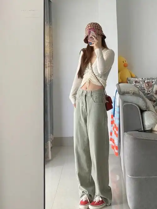 ootd淡灰绿牛仔裤