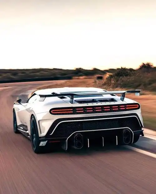 法拉利手机壁纸高清图,高清豪车手机壁纸系列布加迪遇到保时捷和