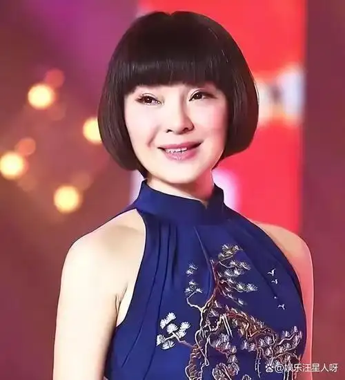 歌手陈红:上过十一次春晚,背叛婚姻后隐退,如今过得怎么样?