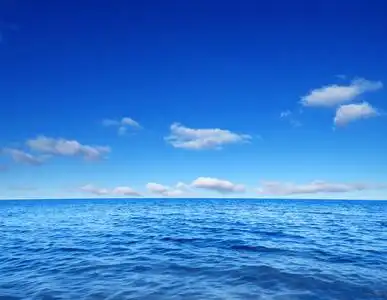 清除蓝色的大海图片