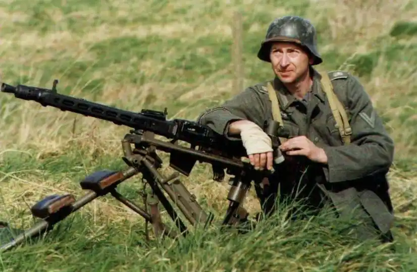 一战后德国四处被制裁,为何短短20年就能发动二战再次横扫欧洲?