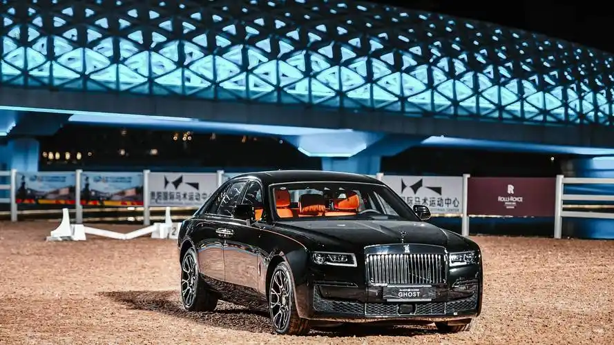 驭驰金秋 辉映奢境|劳斯莱斯汽车(贵阳)举办马术体验日活动_搜狐汽车