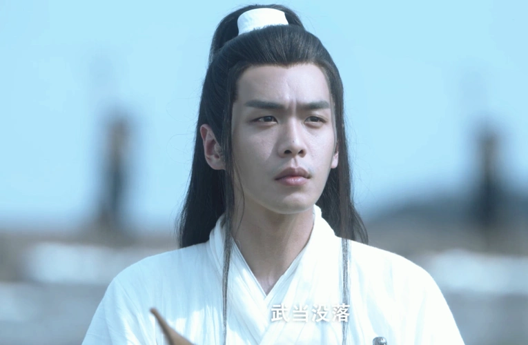 雪中悍刀行徐凤年战第五貉黑发变白发从金刚跌入伪指玄