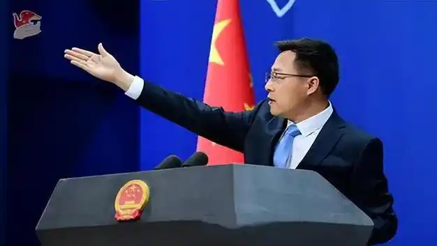 我国外交部目前有几位发言人他们还有其他身份