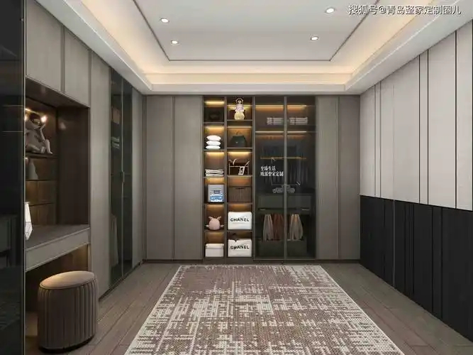 欧派整家定制衣帽间:u型平开门衣帽间衣柜设计效果图,装修照着设计吧!