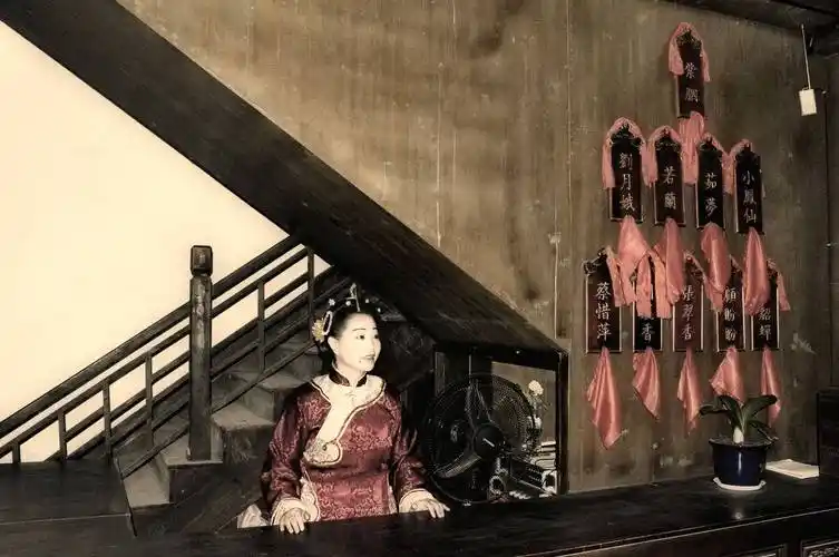 从这四个方面来看,注定只有赎身这一条路_妓女_妓院_生活