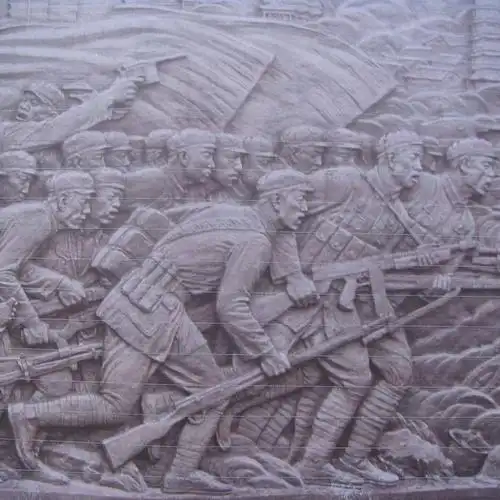 玻璃钢仿铜抗战浮雕题材厦门匠心远航