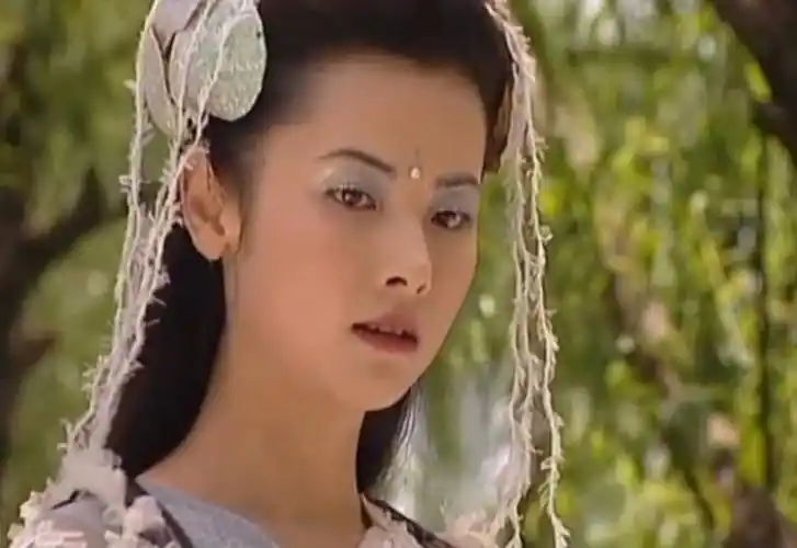 《天地传说之鱼美人》片尾曲,杨旻娜演的蚌精剪辑,太美了