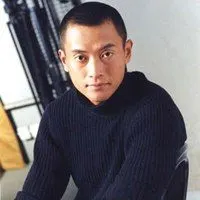 真实中年人帅气的照片头像图片点击鼠标右键下载