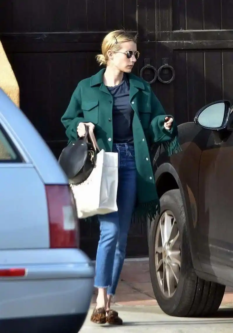 身高157的emmaroberts是衣品最好的小个子女明星