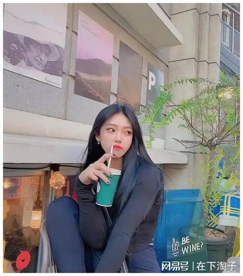 但是,近期,朴智妍却发现自己的臀围变大了,而且还是