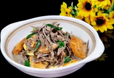 简单家常易学易会营养丰富的下饭好菜荷包蛋黑腐竹