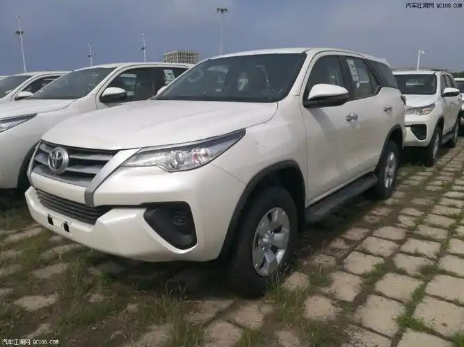 丰田穿越者天津港多少钱穿越者最新行情资讯配置讲解