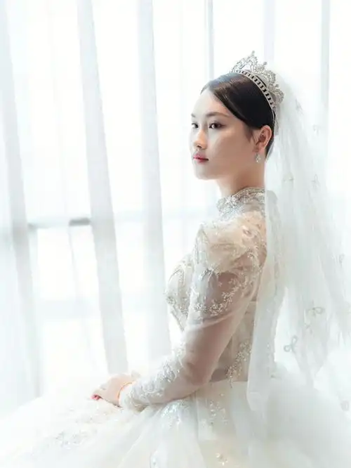 广西婚礼跟拍高颜值的新娘