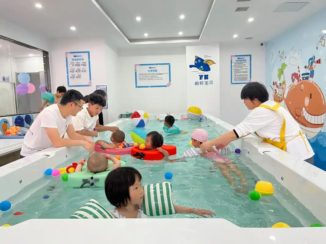 愉悦宝贝婴儿游泳馆:给宝宝带来无限欢乐