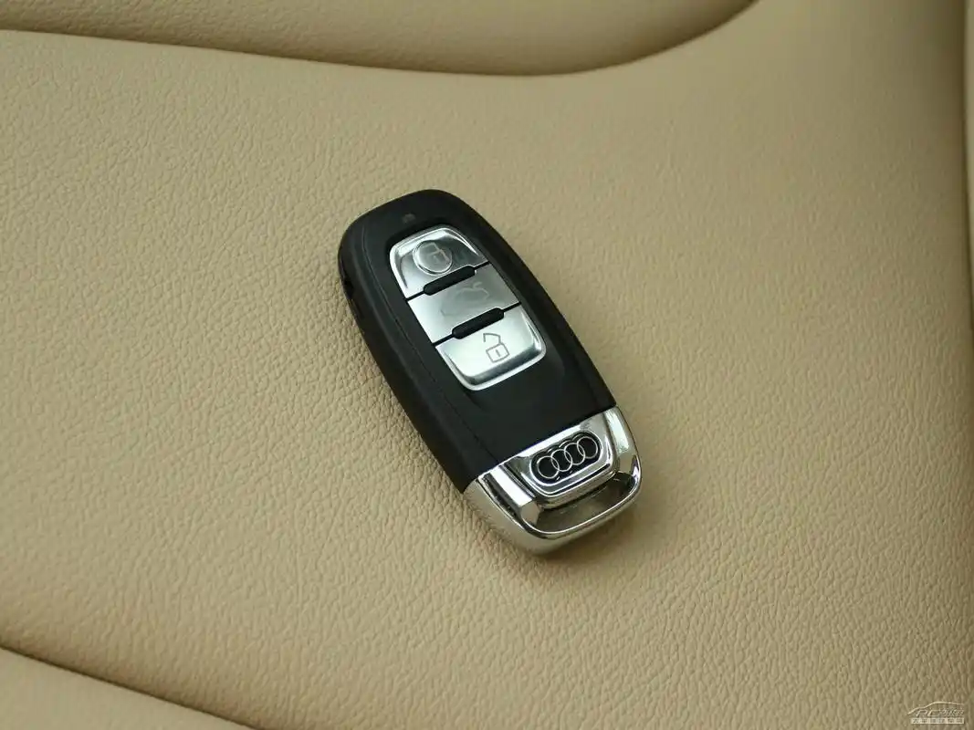 奥迪a4(进口) 2013款 40 tfsi allroad quattro 豪华型