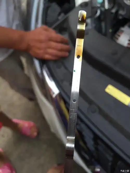 16款新轩逸1.6cvt手自一体豪华版烧机油