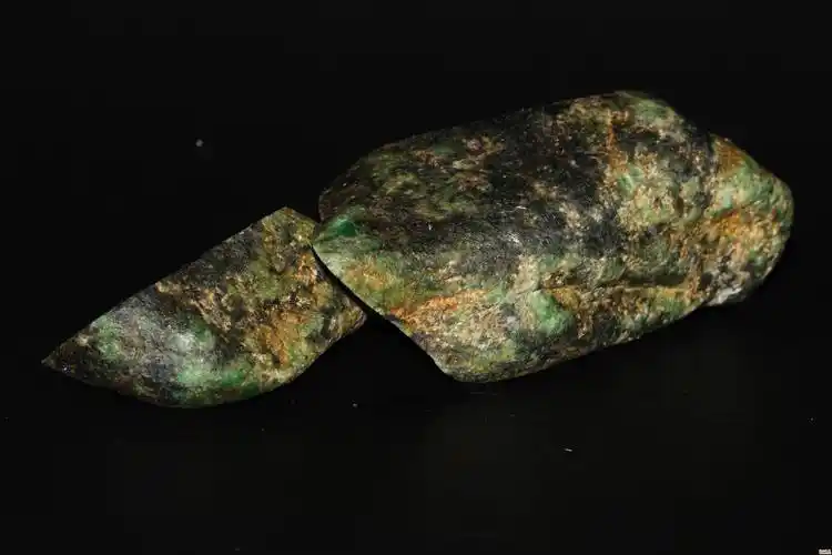 几块钱的翡翠原石翡翠原石一块钱