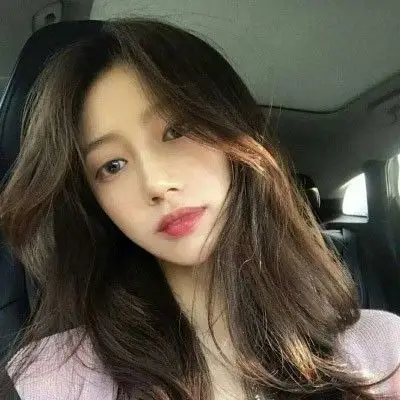 2021最新款女人微信头像,女生头像图片-回车桌面