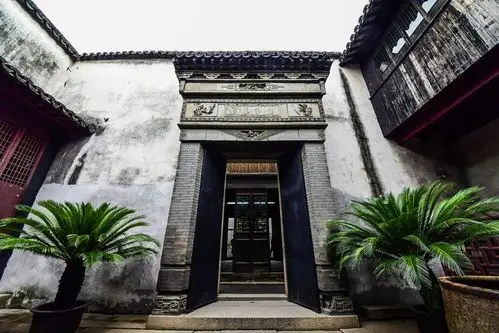 所以山野君非常推荐秋季来西塘西园游览