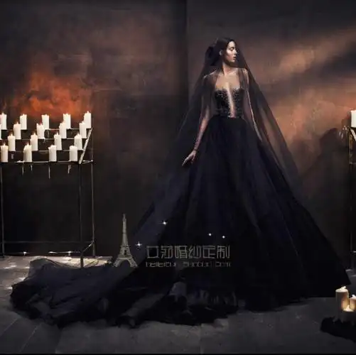 黑色婚纱暗黑系