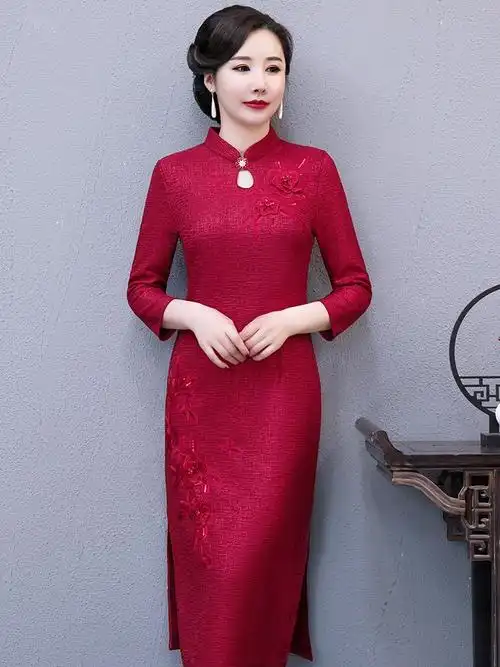 日本hl喜婆婆旗袍中长高贵刺绣参加婚礼妈妈中老年女装