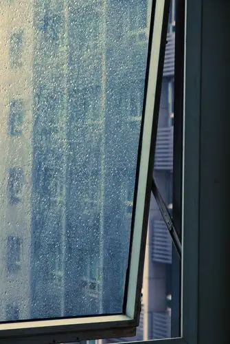 窗-雨-阳光 我思故我在