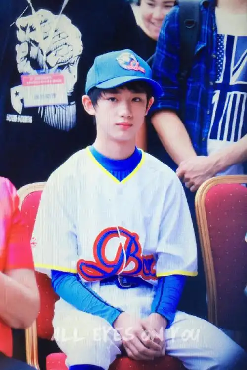 好想冯程程@时代少年团-丁程鑫#丁程鑫 花儿与少年##我们的少年时代