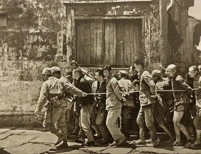 老照片:镜头下日本侵略者的丑恶嘴脸