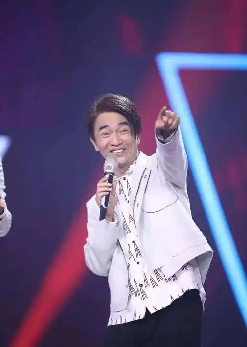 "综艺天王"吴宗宪:主持风格荤素不拘,曾引黑帮不满_演艺圈_节目_专辑