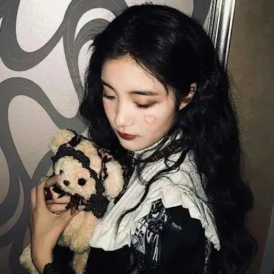 (霸气女头)扩列 wo47570788