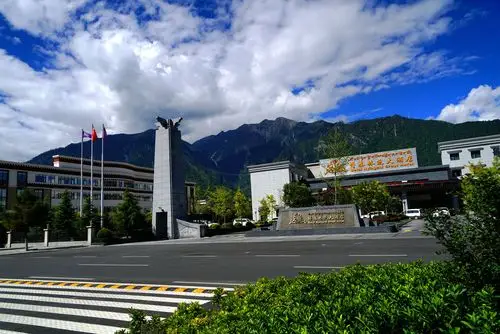 美丽林芝八一镇