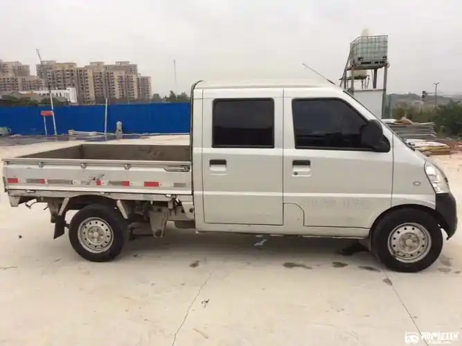 五菱之光双排小货车出售