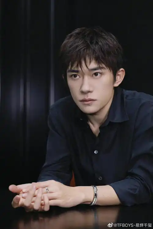 盘点娱乐圈最帅男明星-娱乐圈最帅人