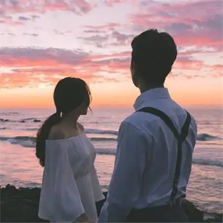 超级幸福的情侣图片温馨浪漫 想和你拍这样甜甜的照片_qq头像个性网