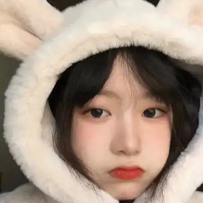 2018独一无二的夏季女生微信头像_我还是很喜欢你舍不