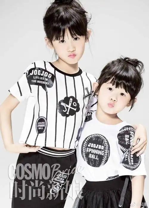 看完森碟森碗这张照片,终于知道他们长得像谁了