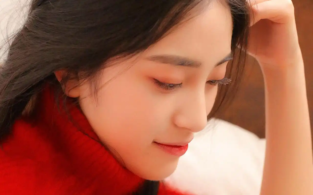 气质美女性感写真高清电脑壁纸