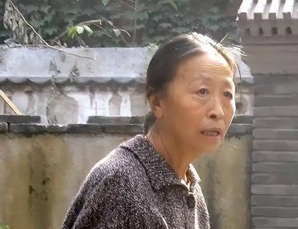 丑娘"张少华:人丑心更丑,年轻时做的恶事,晚年为此买了单