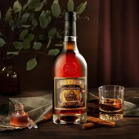 张裕白兰地/干邑 changyu 张裕 五星金奖 白兰地 40%vol 700ml 礼盒装