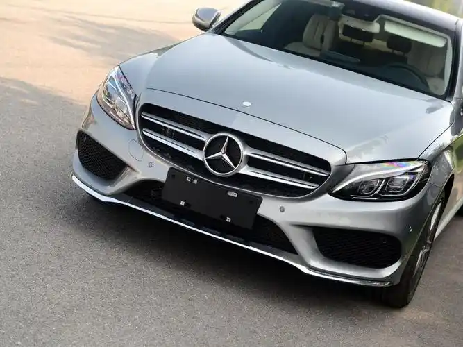 北京奔驰 奔驰c级 2015款 c 260 l 运动型