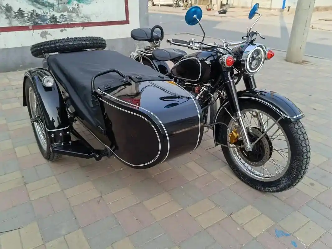 精品黑白条特价清仓处理长江750边三轮