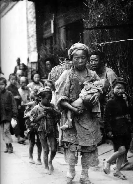 图鉴百年中国沧桑史组图