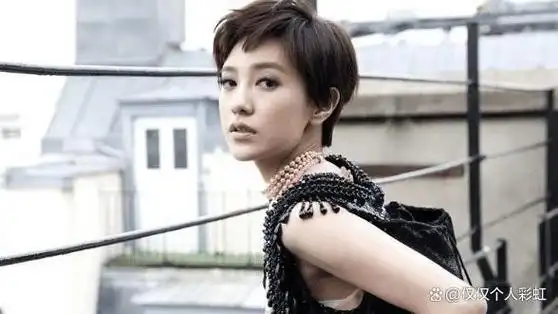 敢爱敢恨的郭采洁在音乐界以及演艺界都有着不同的反响