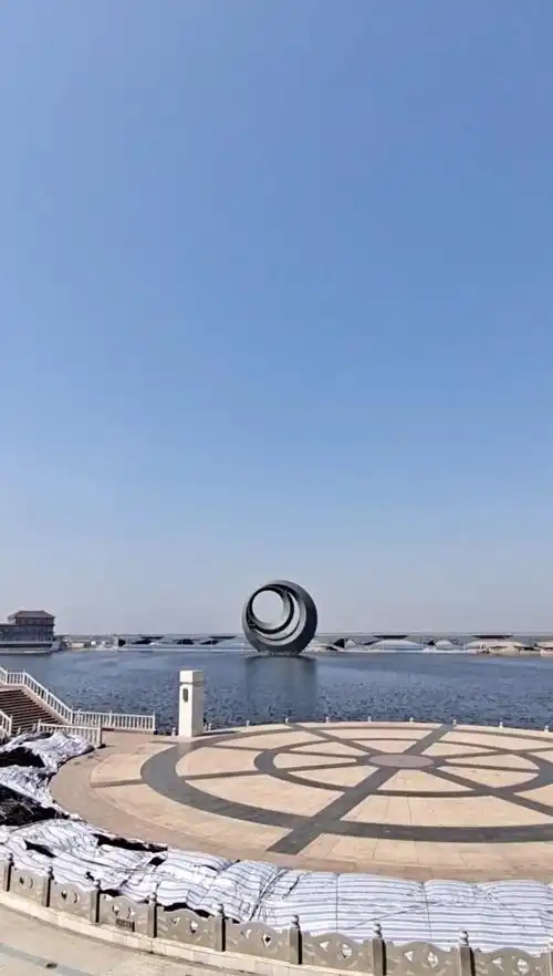 小书带家人们了解鲅鱼圈4a级景区月亮湖公园,喜欢的家人们给小书点个